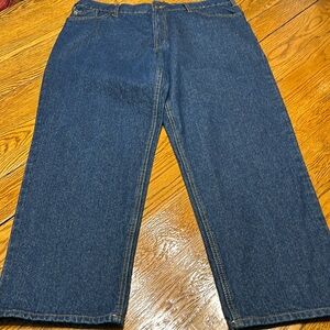Rural King Real Work blue jeans. Men’s Size 40x31. Excellent condition.